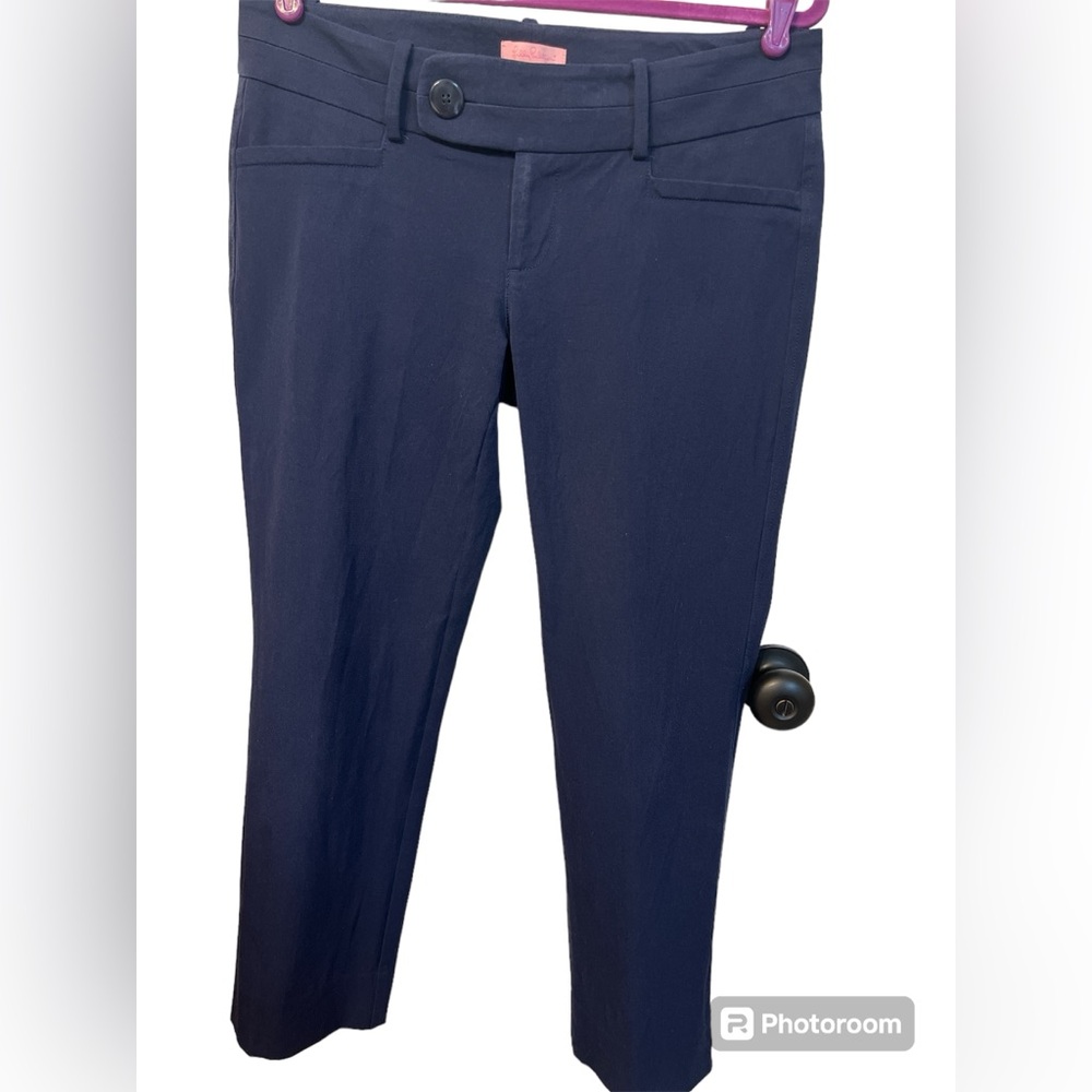 Lilly Pulitzer women’s navy pants size 8.